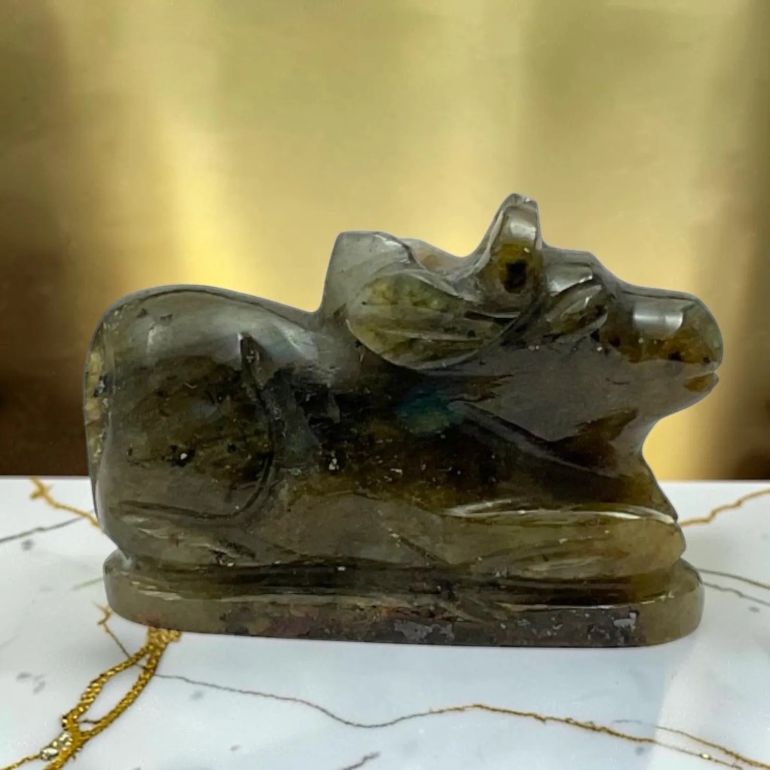 Labrodorite Nandi - ( 64 Gram )