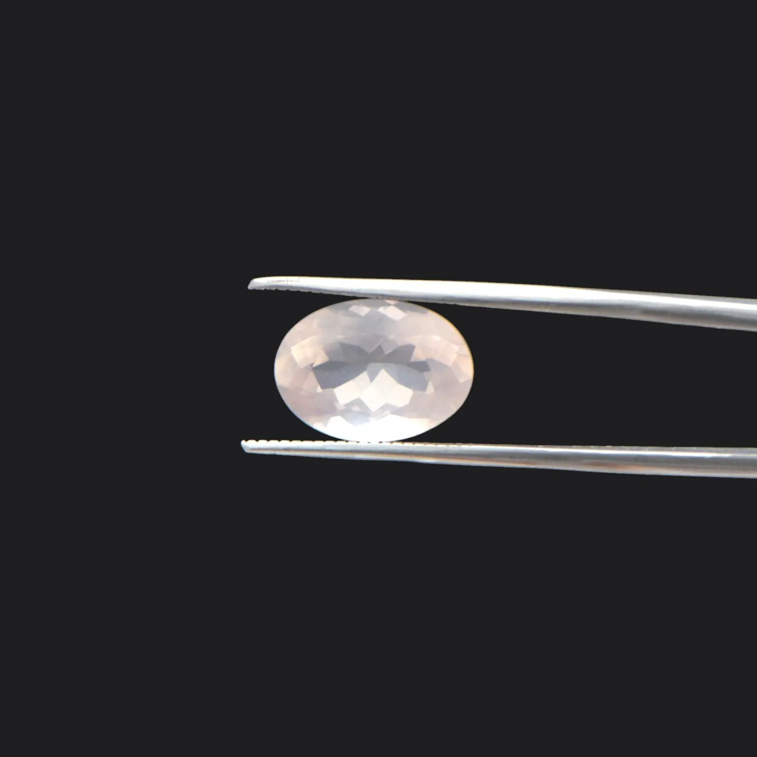 Rose Quartz - 4.9 Carat