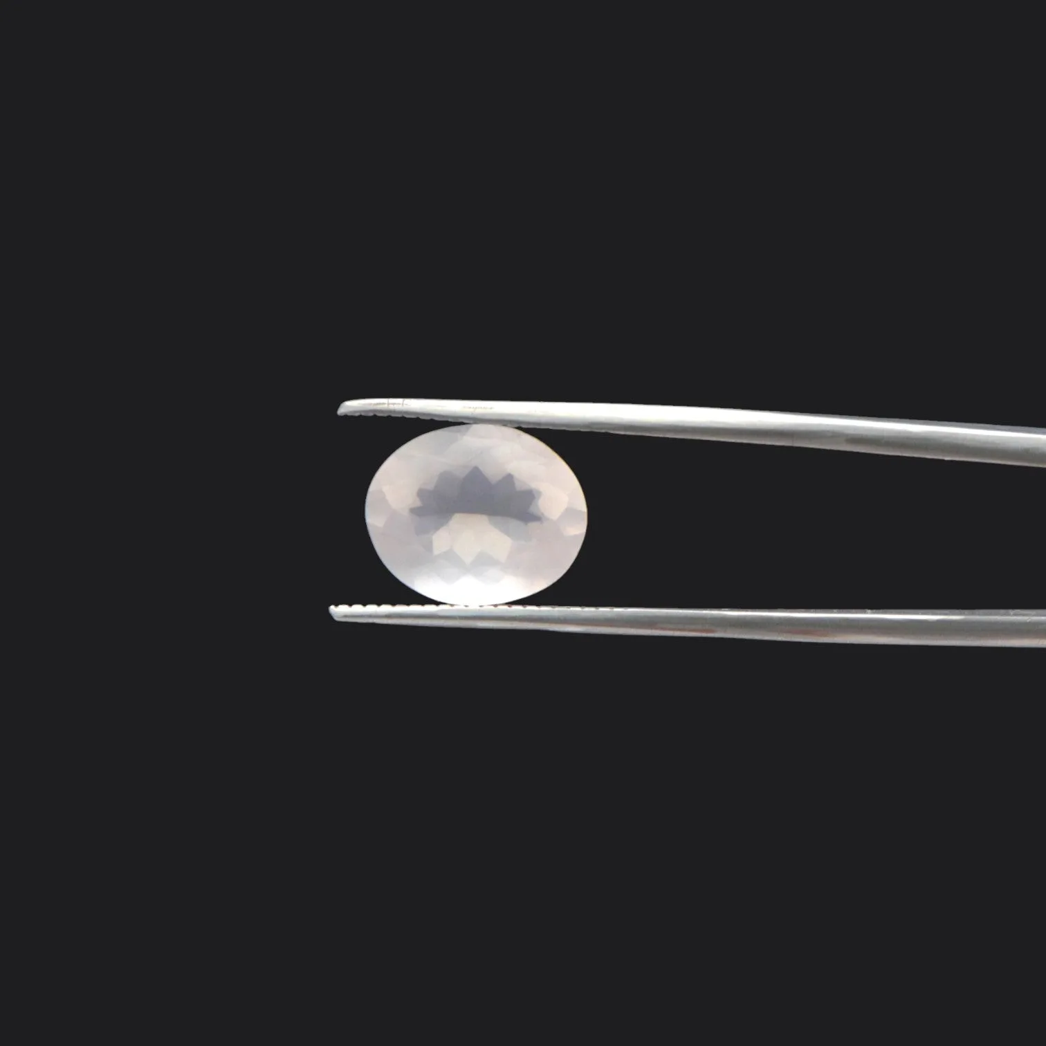 Rose Quartz - 3.9 Carat