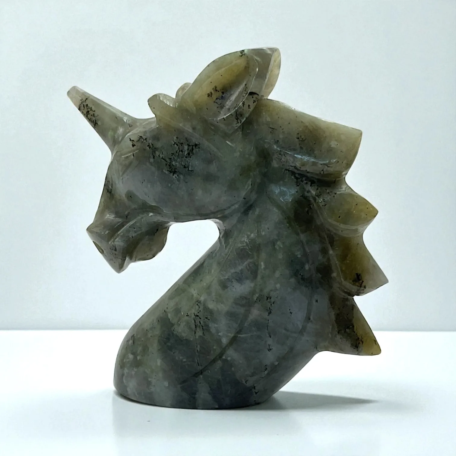 Labrodorite Unicone