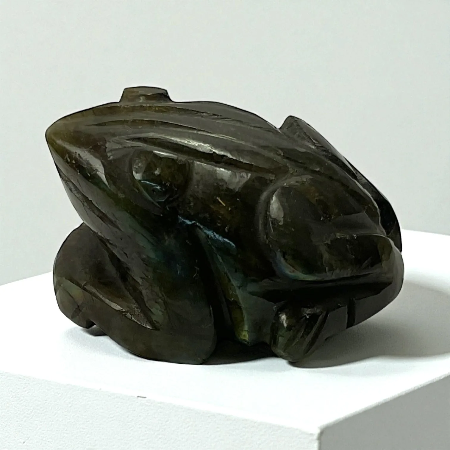 Labrodorite Animal