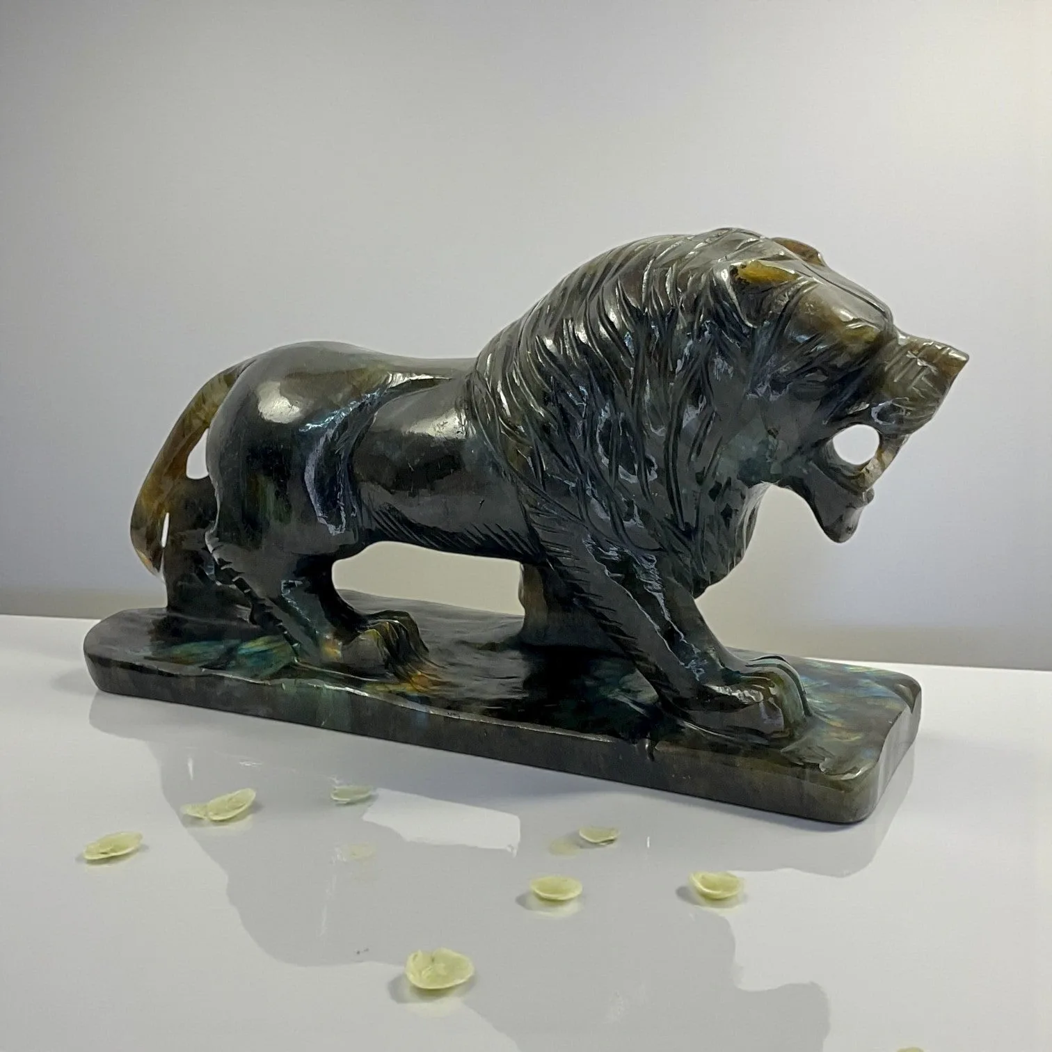 Labrodorite Lion