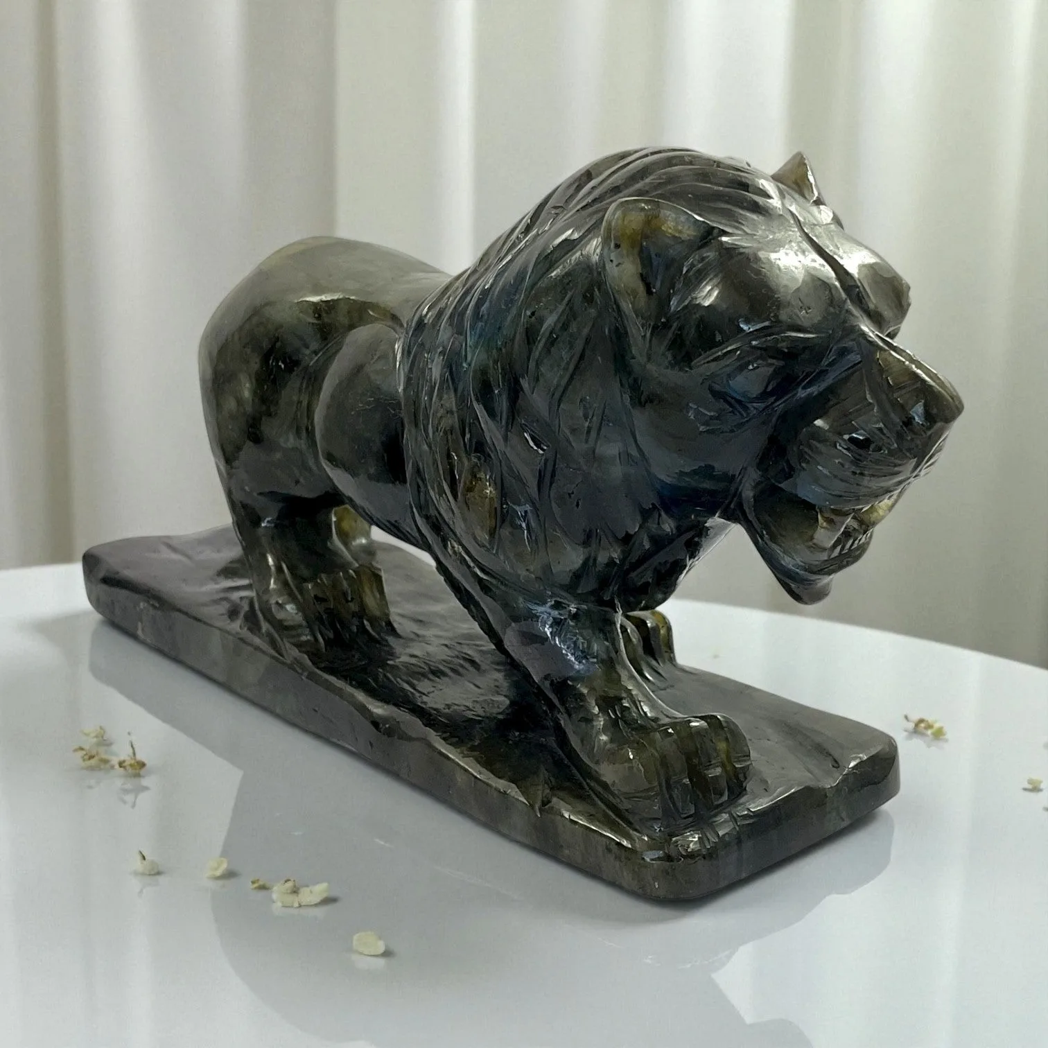 Labrodorite Lion