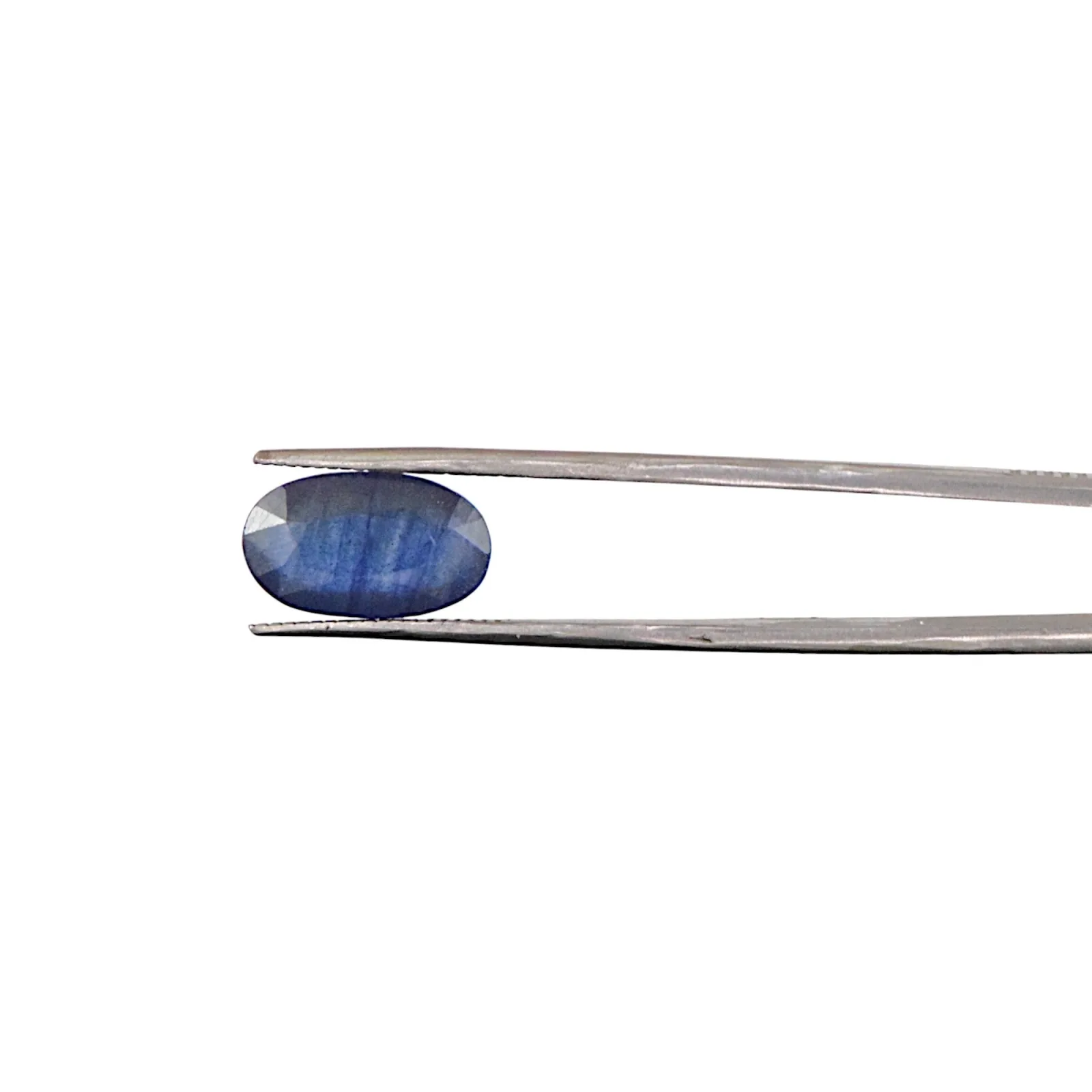 Blue Sapphire - 7.6 Carat