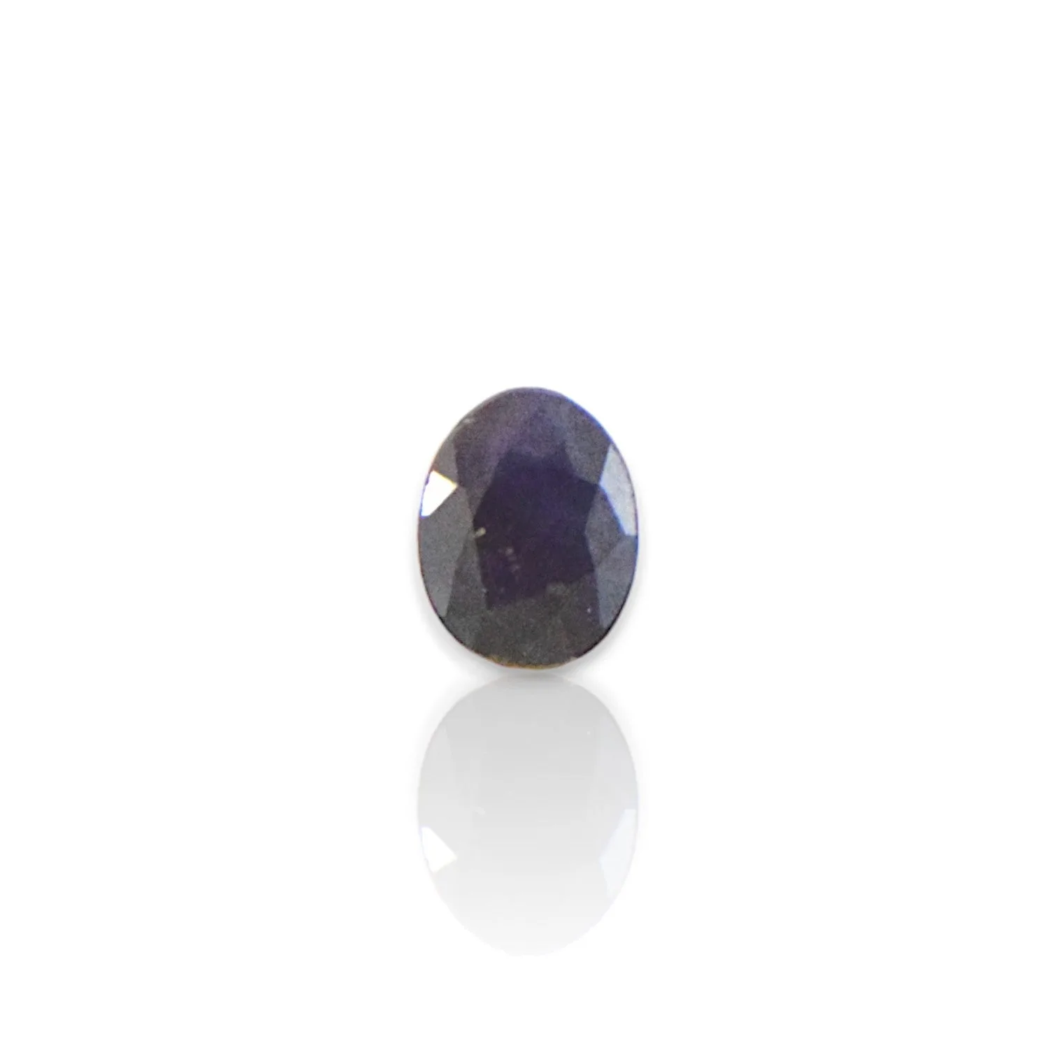 Blue Sapphire - 3.77 Carat