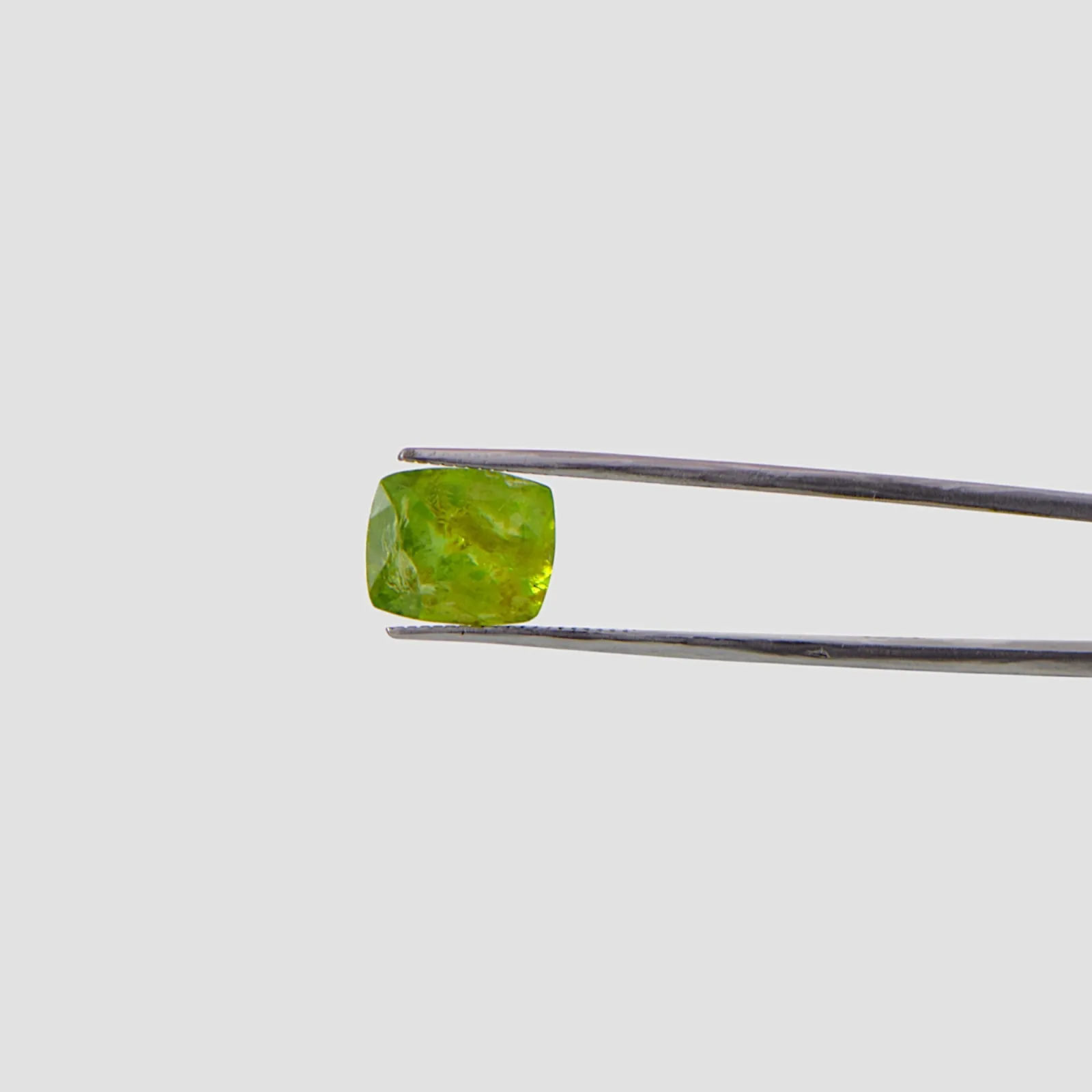 Peridot - 5.46 Carat