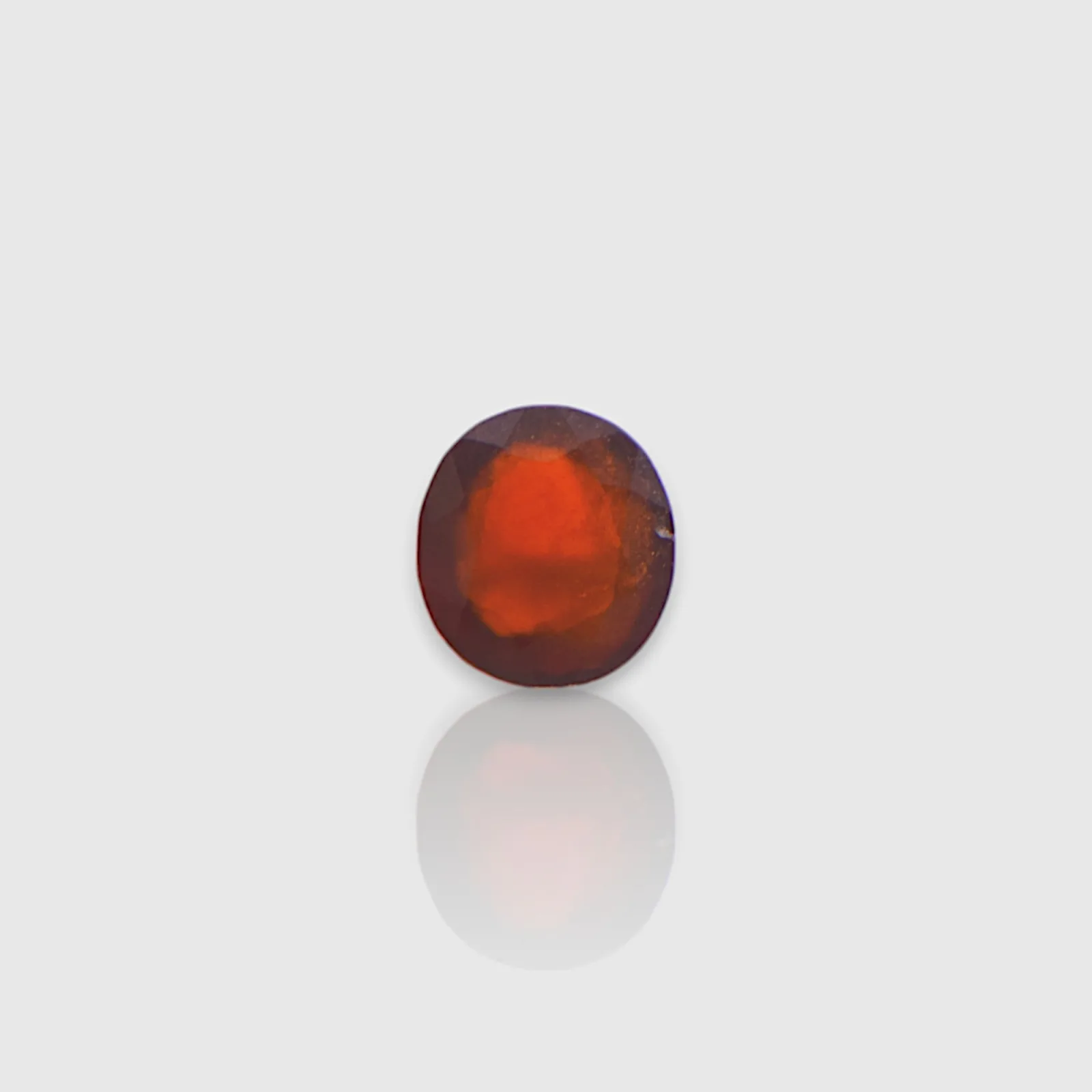 Hessonite - 7.21 Carat / AAA-Quality