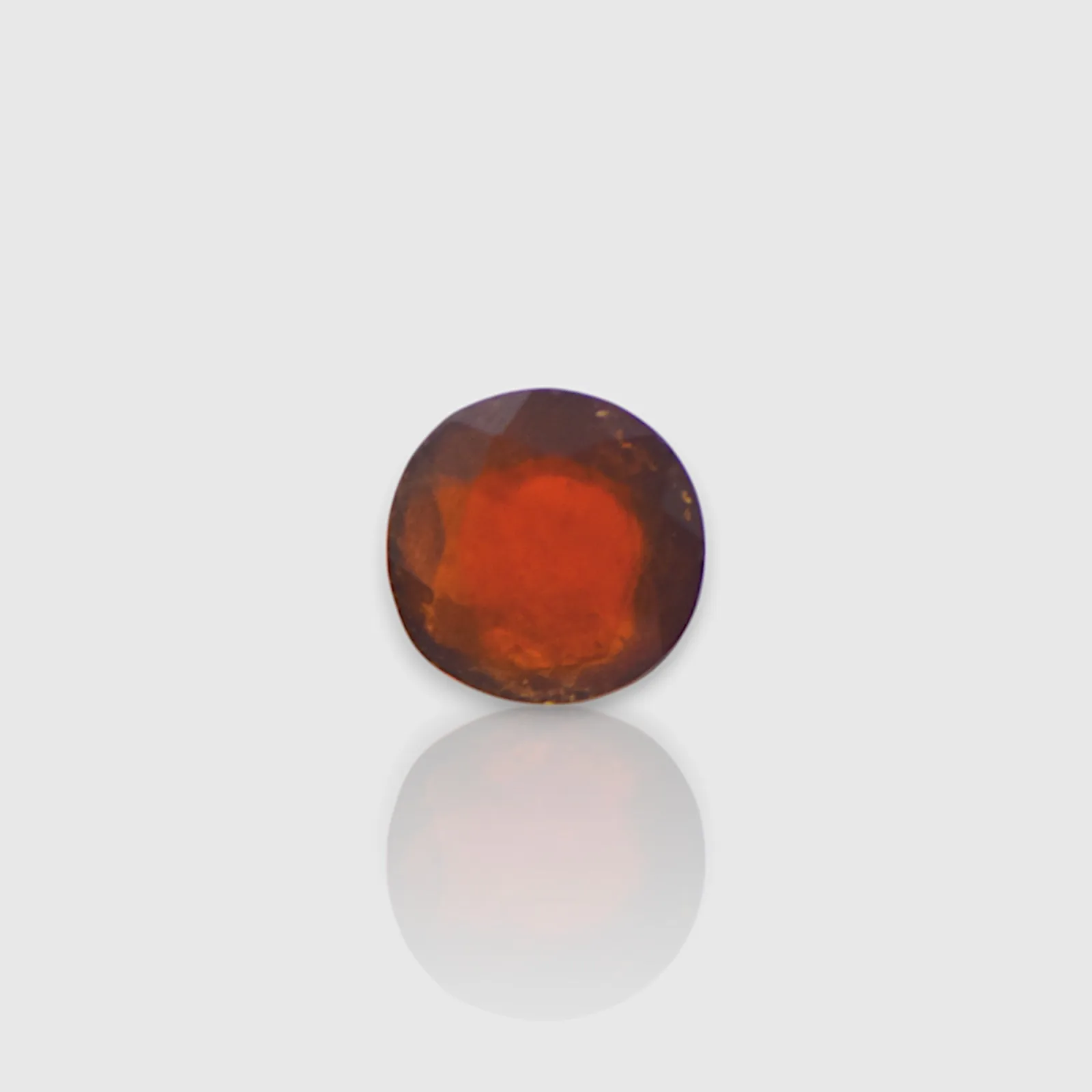 Hessonite - 6.33 Carat / AA-Quality