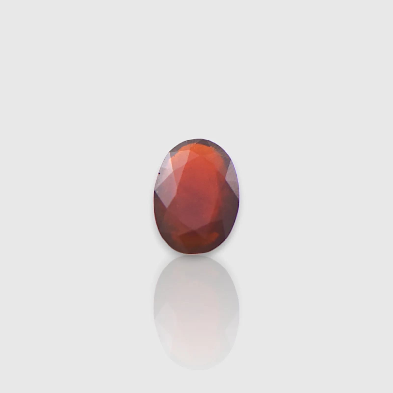 Hessonite - 9.32 Carat / AA-Quality