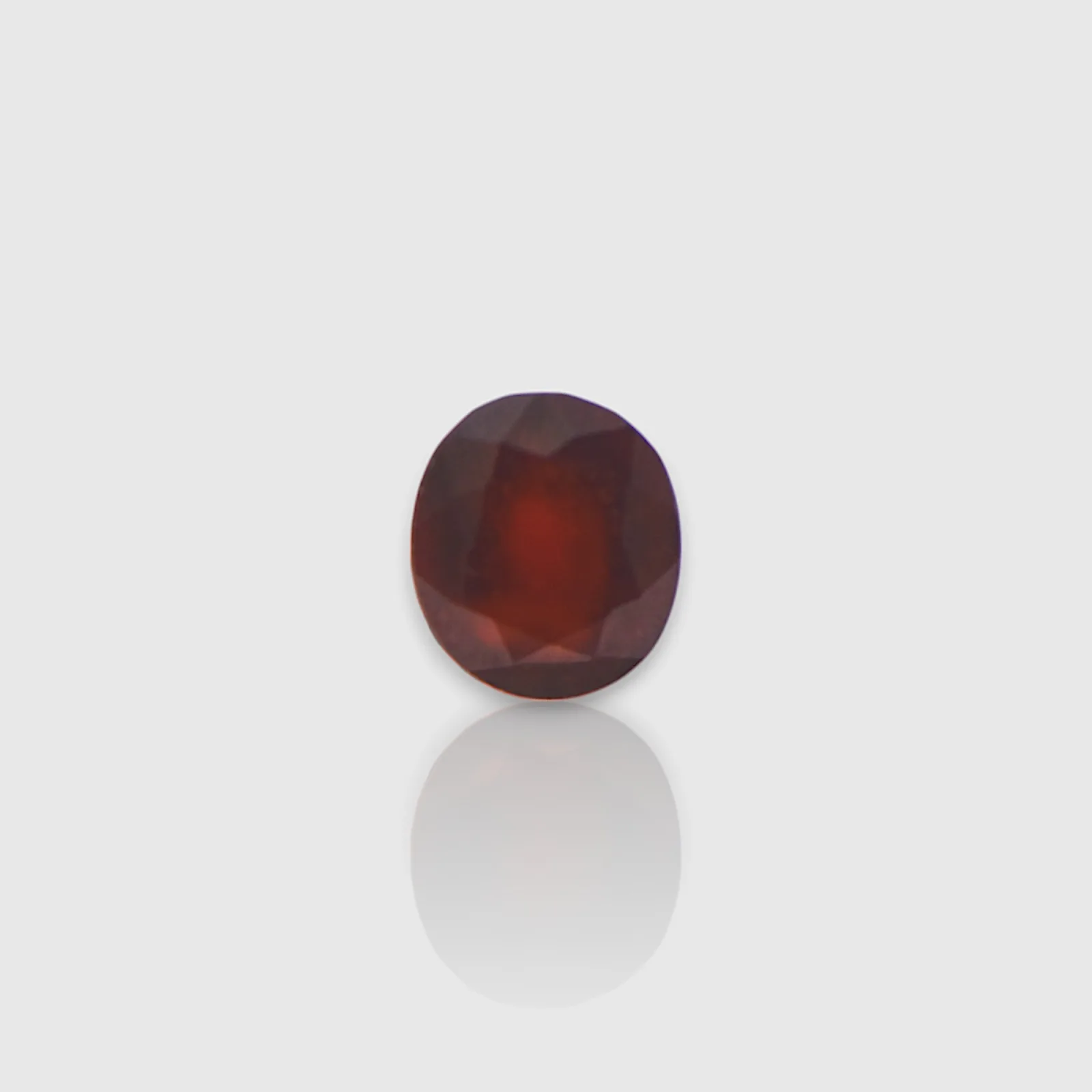 Hessonite - 12.01 Carat / AA-Quality