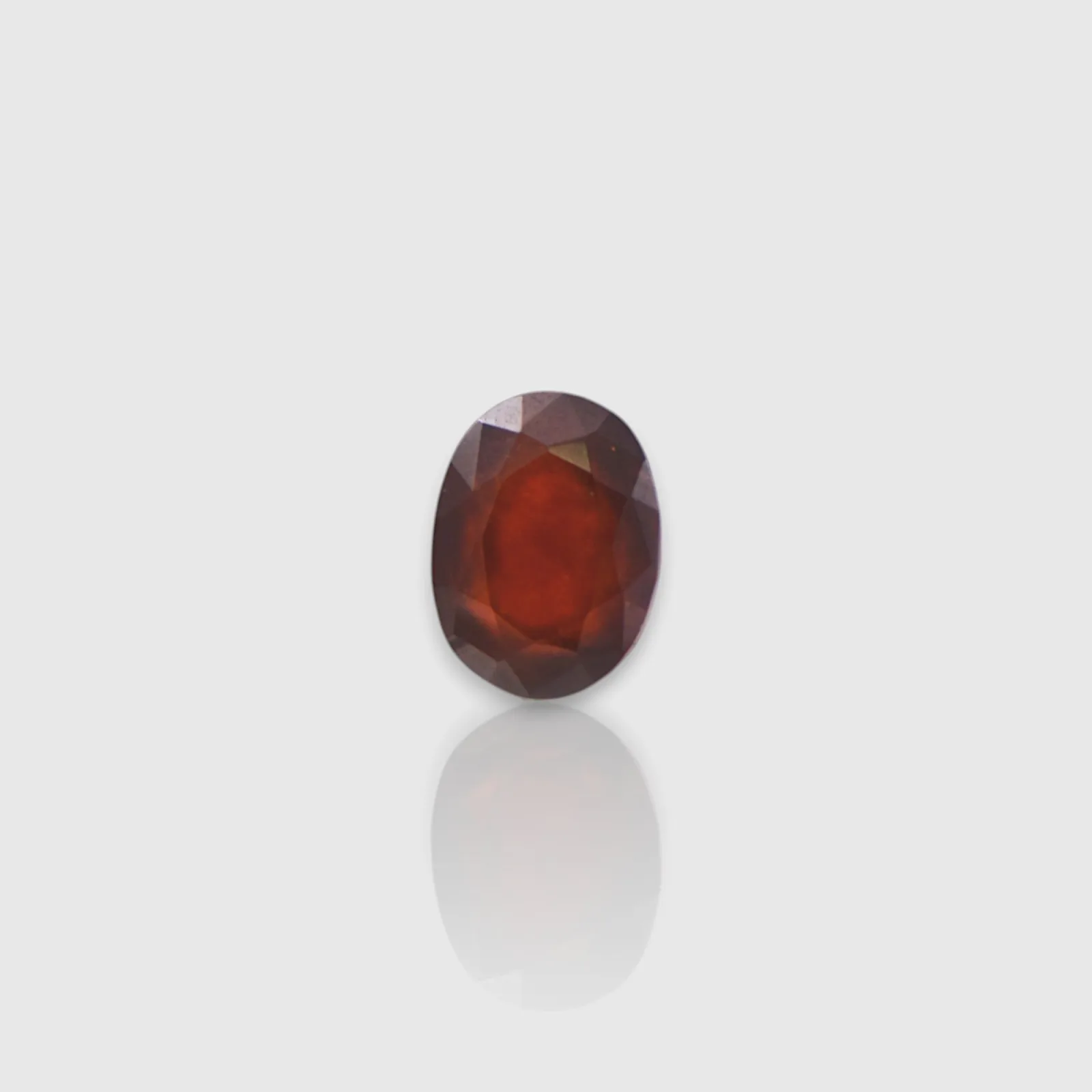 Hessonite - 4.75 Carats / AA-Quality