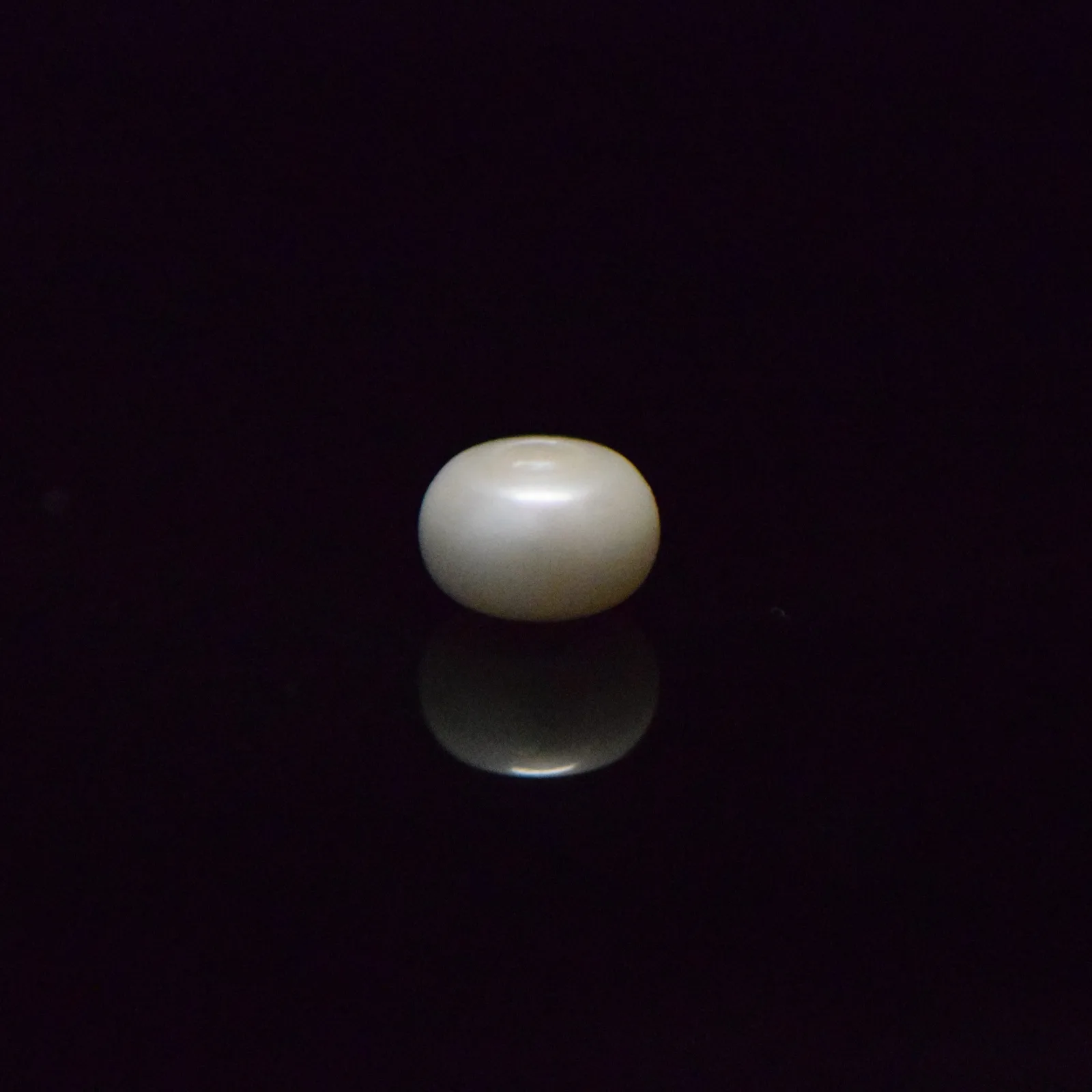 Fresh Water Pearl - 5.95 Carat