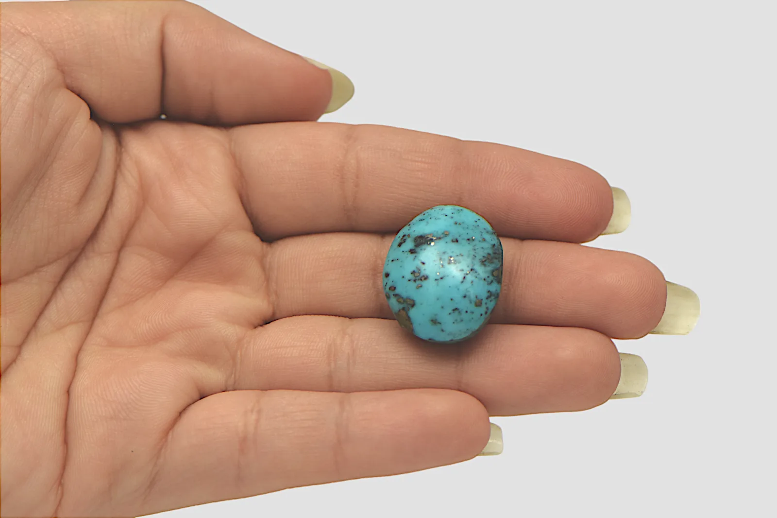 Irani Turquoise - 28.21 Carat / AAA-Quality