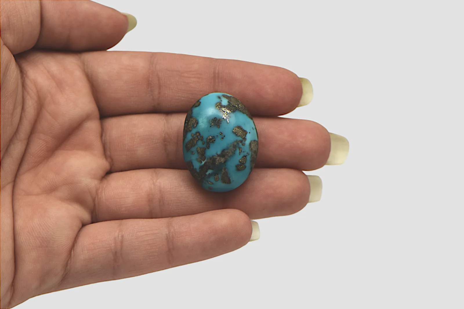 Irani Turquoise - 48.53 Carat / AAA-Quality