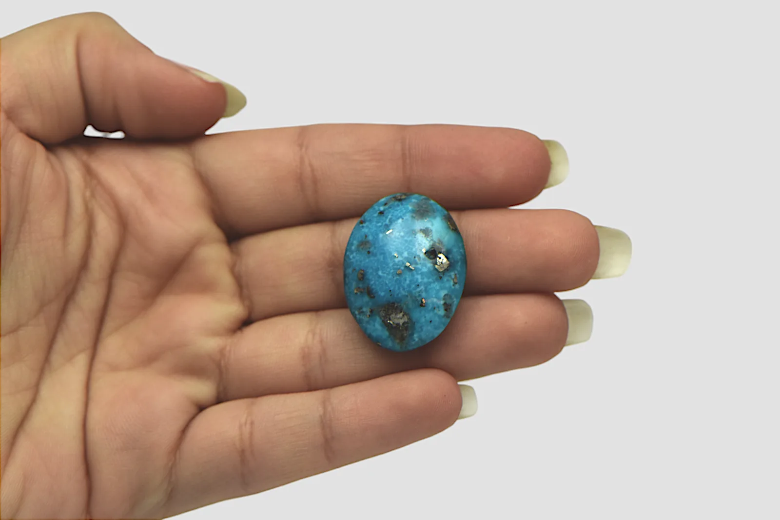 Irani Turquoise - 34.09 Carat / AAA-Quality