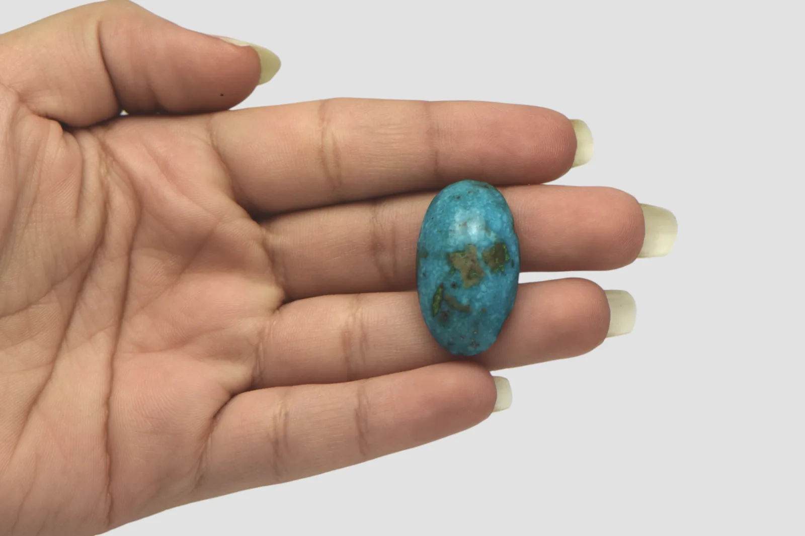 Irani Turquoise - 32.87 Carat / AAA-Quality