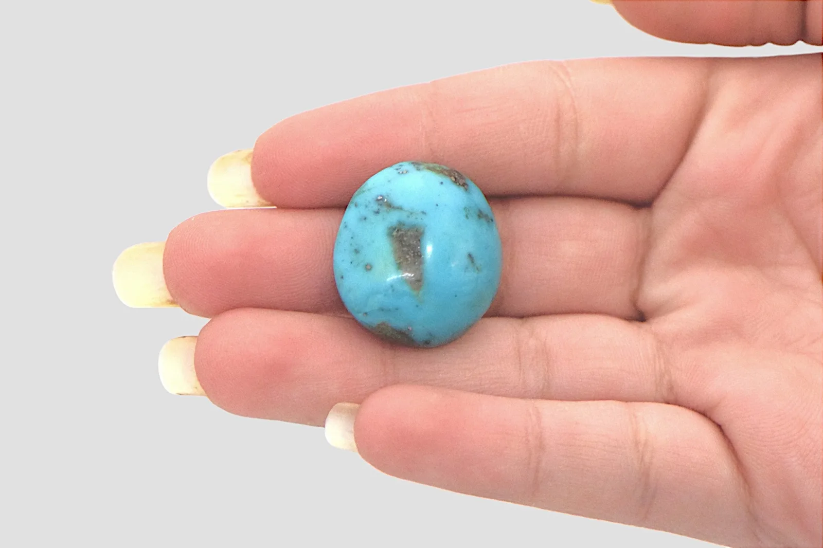 Irani Turquoise - 32.29 Carat / AAA-Quality