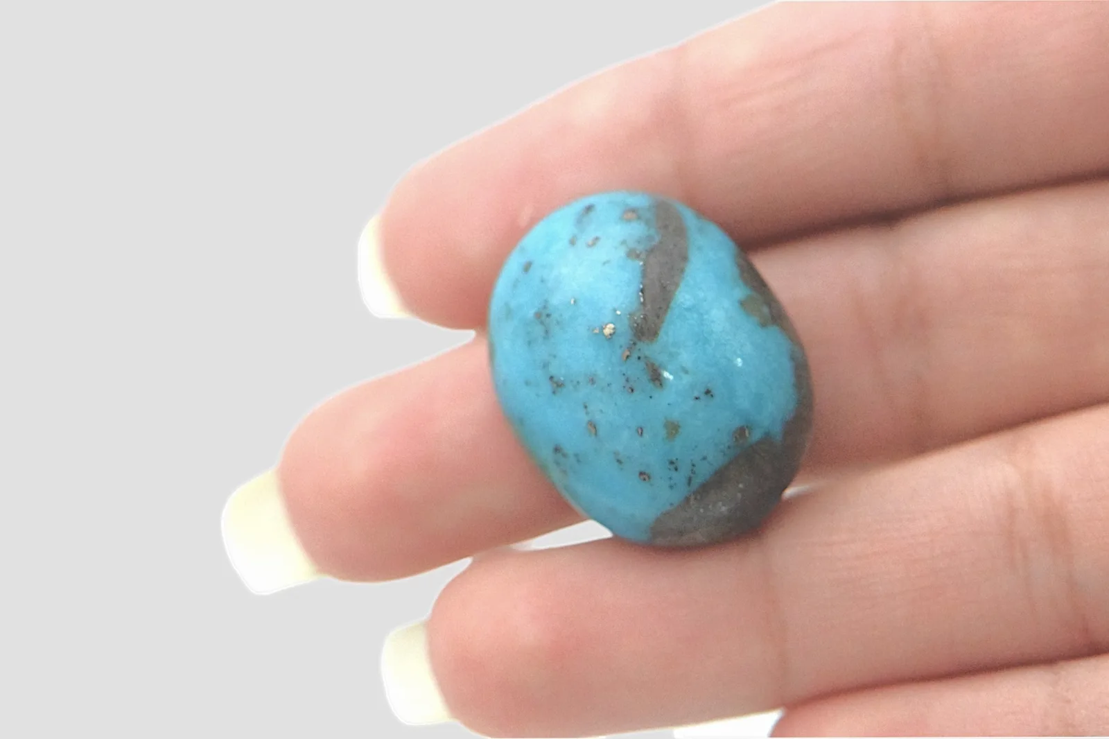 Irani Turquoise - 38.6 Carat / AAA-Quality